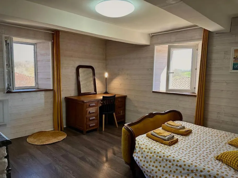 Holiday home Le Gite Du Besson Cassagne