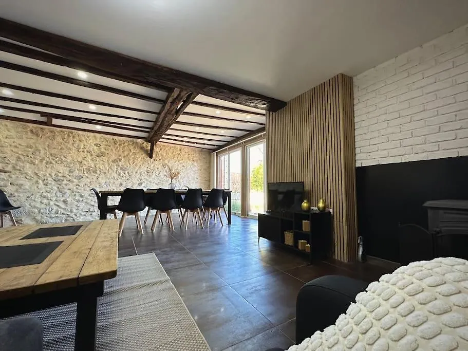 Le Gite Du Besson Cassagne 0*,  France